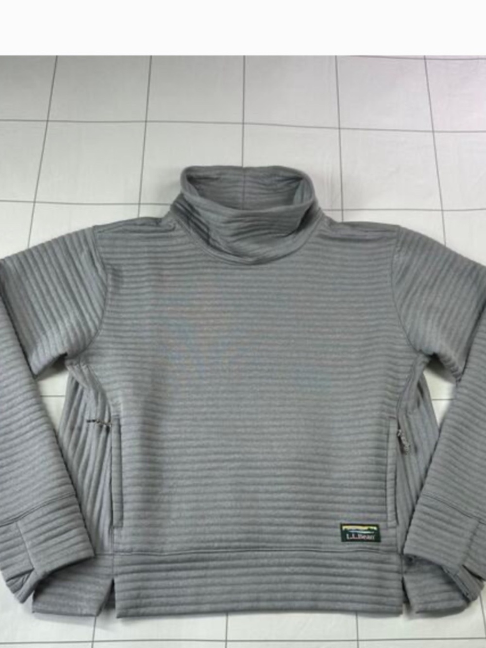LL BEAN pullover sweatshirt size small - Picture 2 of 3
